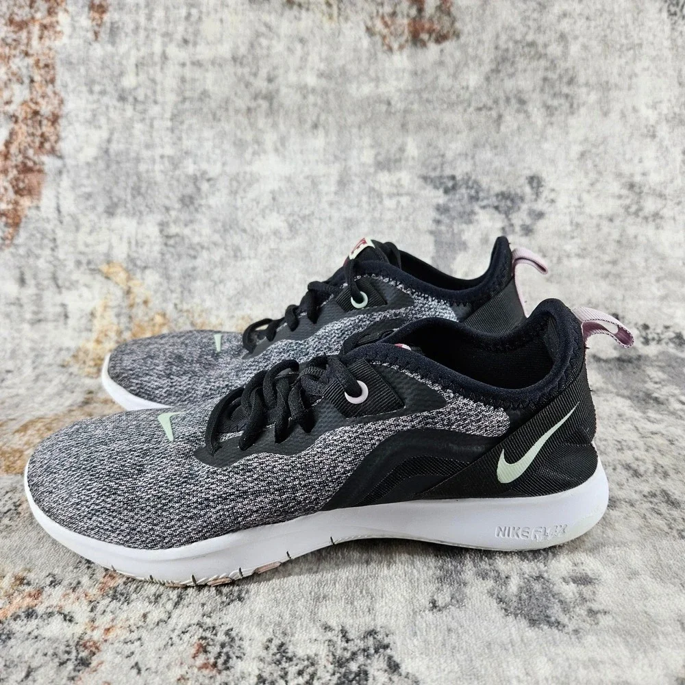 Nike Flex TR 9 Training Shoes Womens  7.5 Black White AQ7491-008 Running Workout